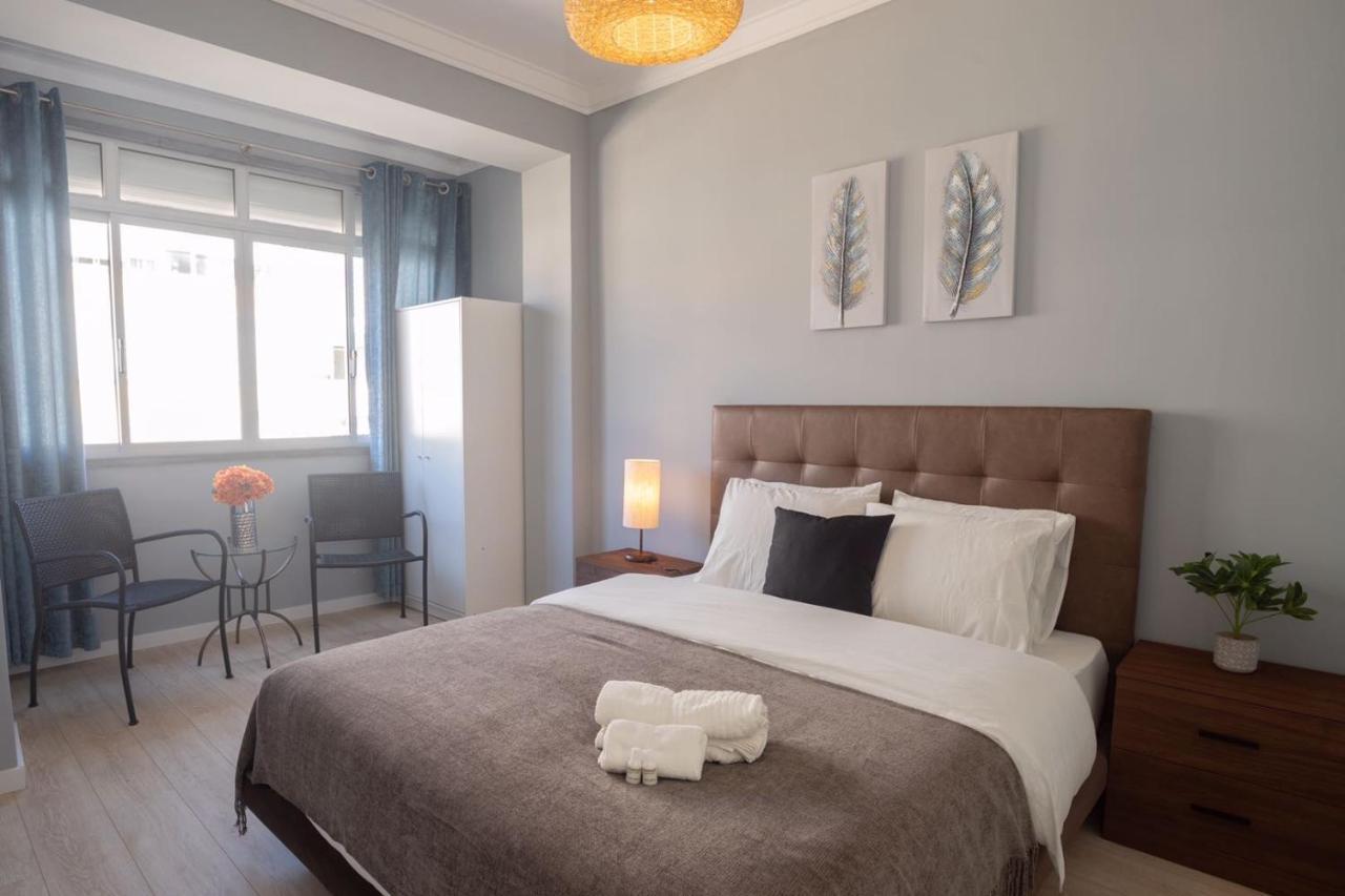 Golden Beach Apartment กาชไกช์ ภายนอก รูปภาพ